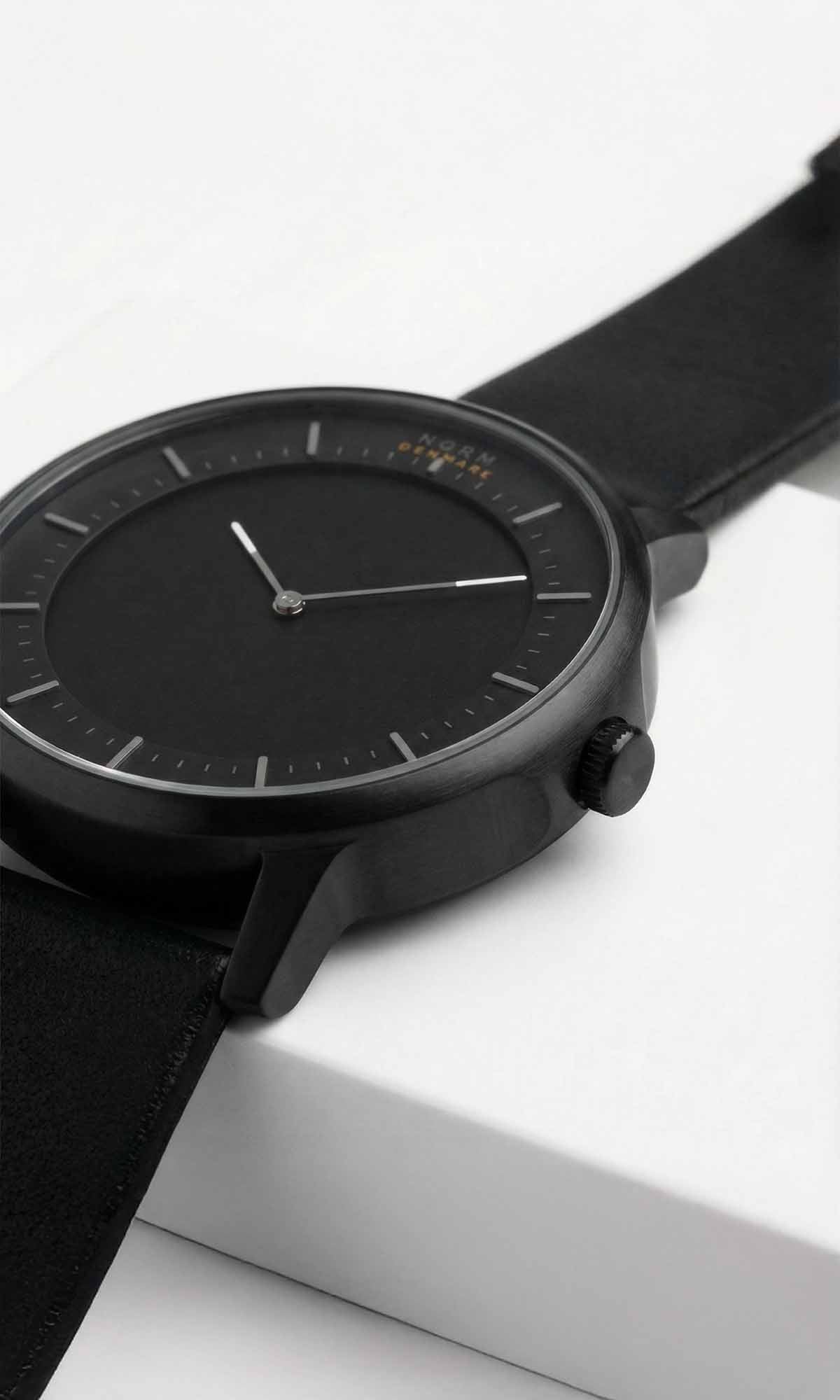 The Norm Two - Black