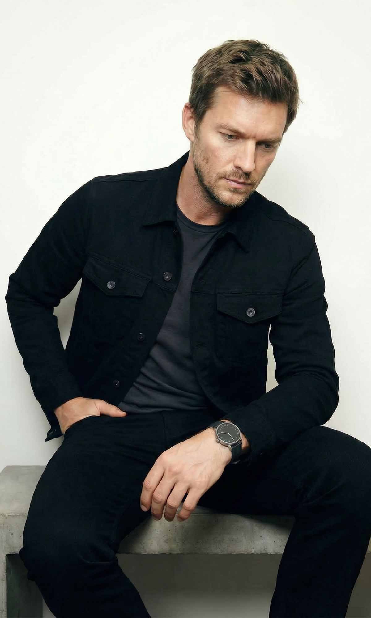 The Norm Two - Stainless Steel